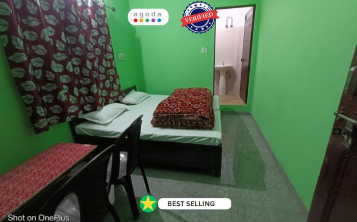 Goroomgo Abhishek hotel Sonprayag