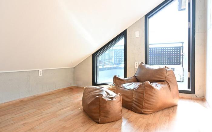 Jeonju Hanok Village Stay Sun Sun