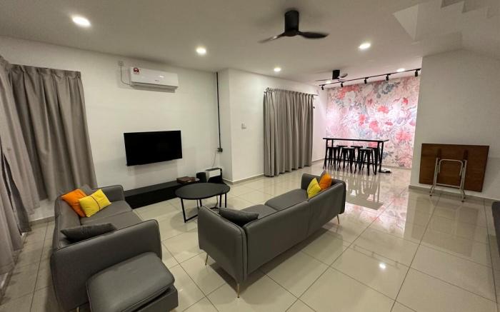 H By Nobita Homestay - HOME