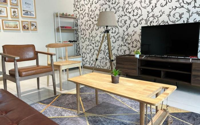 Karpal Singh Drive|Seaside|Georgetown|4R3B3P|15pax