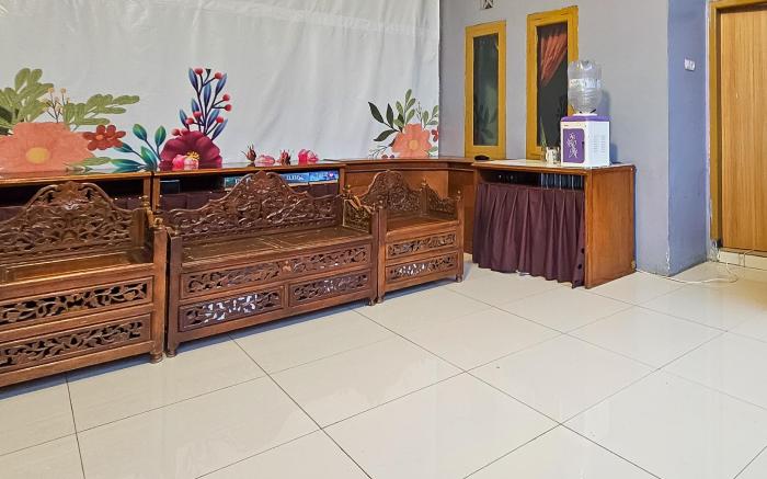 Urbanview Orchid Guest House Ciater