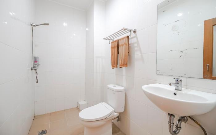 RedDoorz Plus @ Karebosi Area 2 Makassar