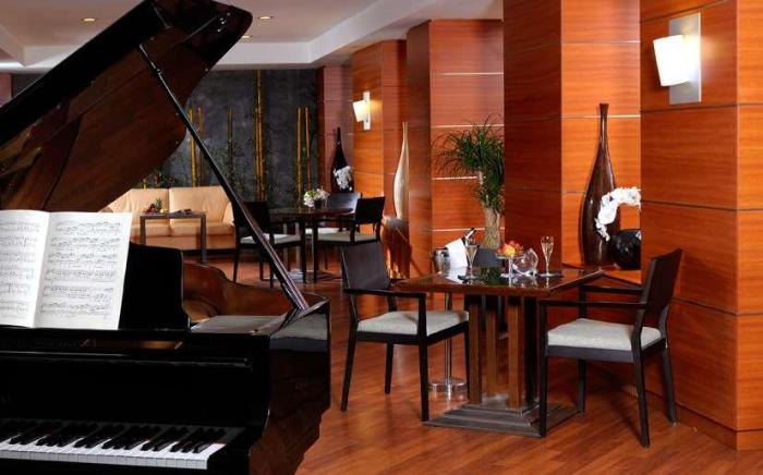 Master Hotel