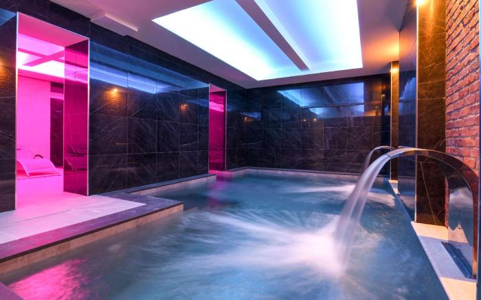 Master Hotel