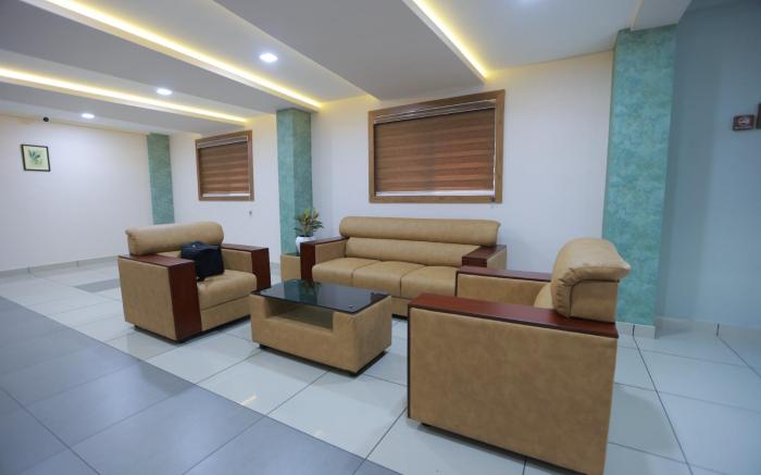 THACHOOS RESIDENCY