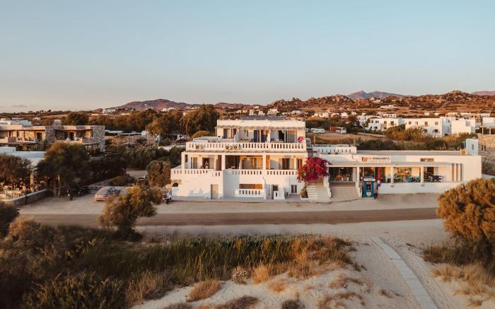 Almiriki Naxos Beachside Living