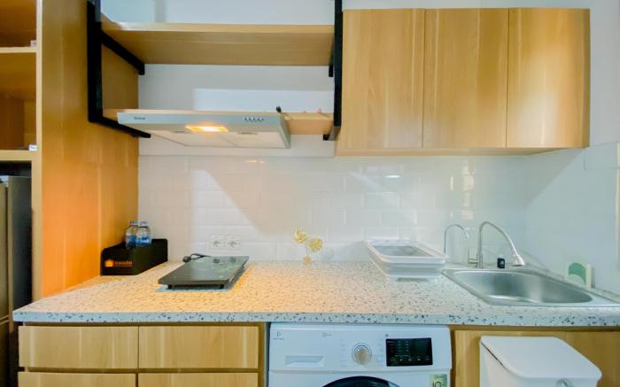 Homey Studio at Kebagusan City Apt By Travelio
