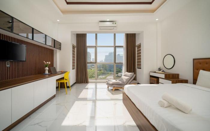 D&C House luxury - 3 Mins walk to My Khe Beach