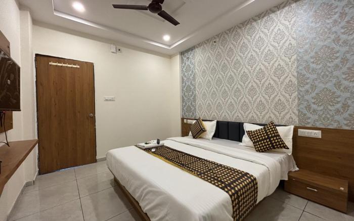 Hotel Mahnsh Palace