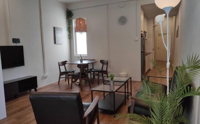 【Heritage House】2BR •In-Town •Unesco-StreetArt 45