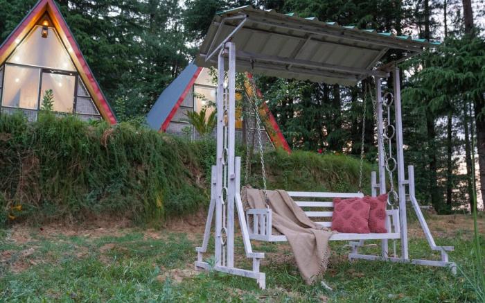 Bastiat Stays |A-Frame Retreat