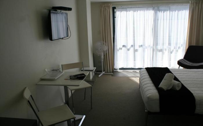 Atlas Suites & Apartments
