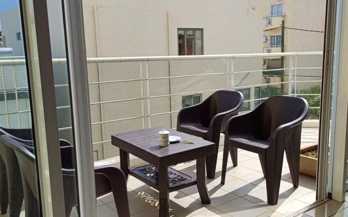 Serene 2-Bedroom Apartment