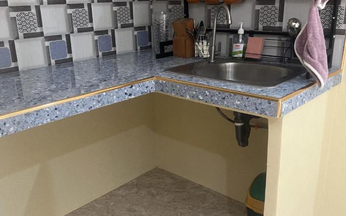 Seamed Guest House -Family room good for 7 persons