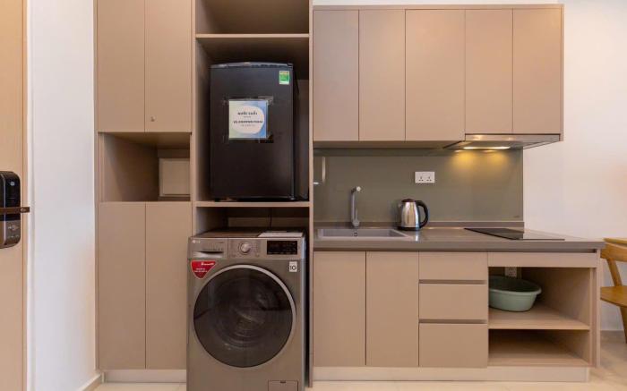 The Song Apartment - Lucy's House