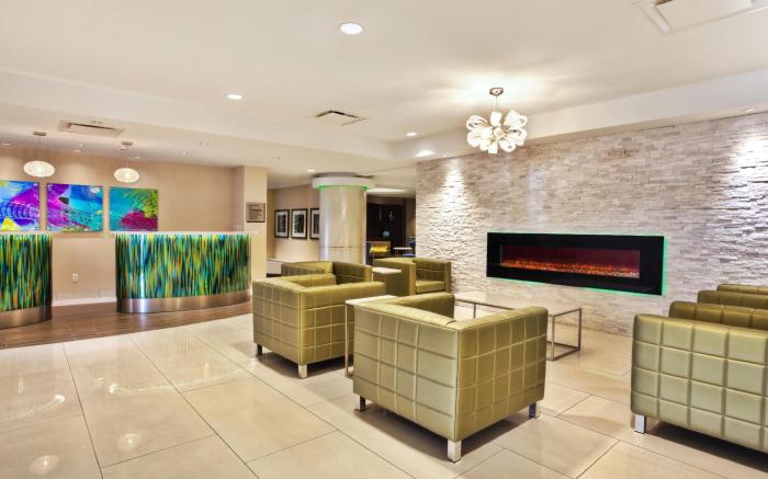 Crowne Plaza Kitchener-Waterloo By IHG