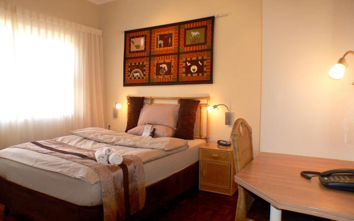 Hajos Lodge and Tours