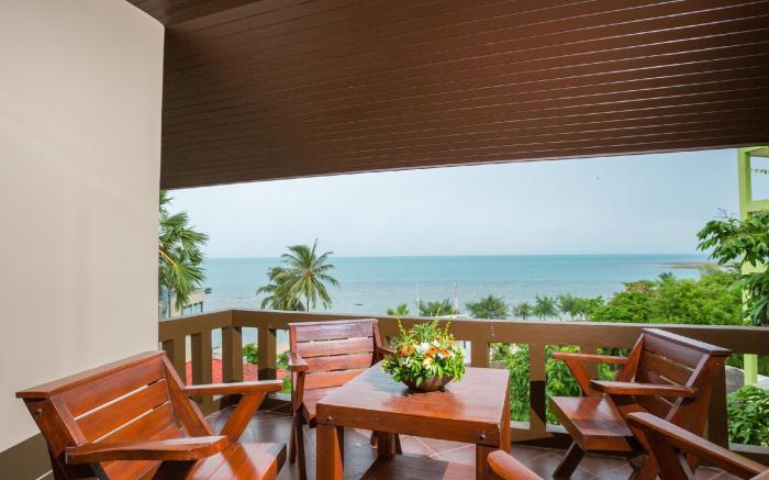 Royal Beach Boutique Resort and Spa