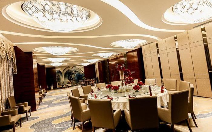 Licai Tianqi Hotel