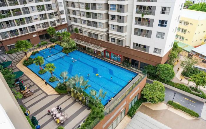 Sky Center Luxury Apartment