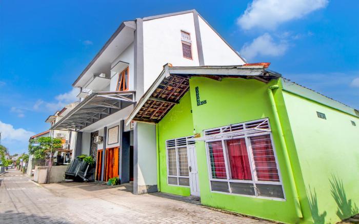 OYO 94364 Dalinah Homestay