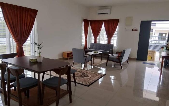 Seri Cempaka Homestay