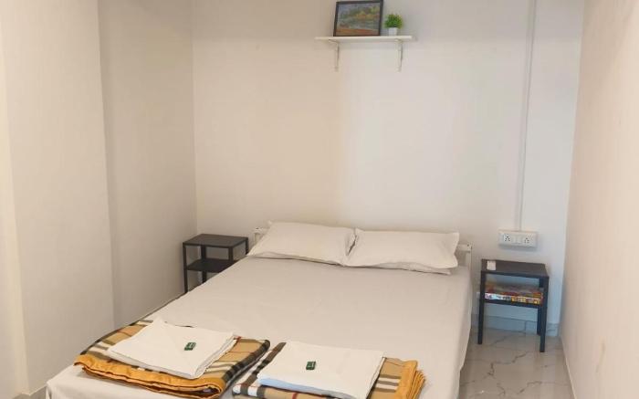 Dhayra's Seascape - Seaview Apt @ Dapoli