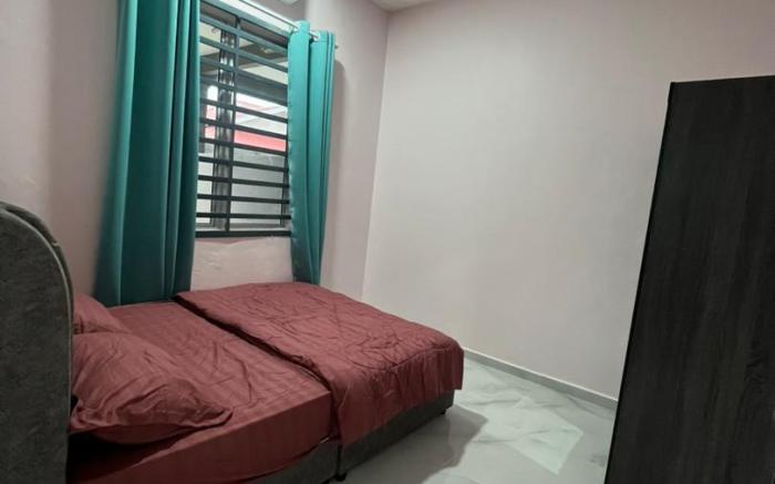 HOMESTAY KELUARGA (HARMONI)
