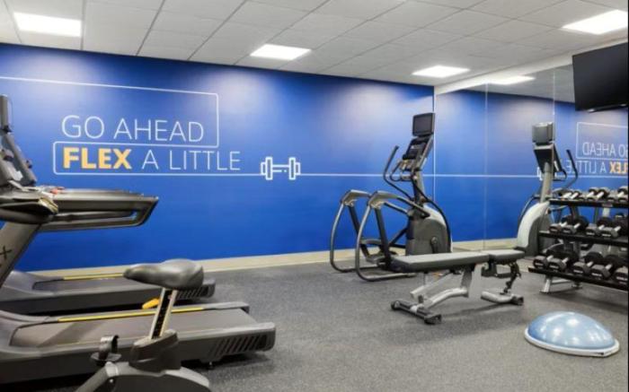 Holiday Inn Express Hamilton Upper James By IHG