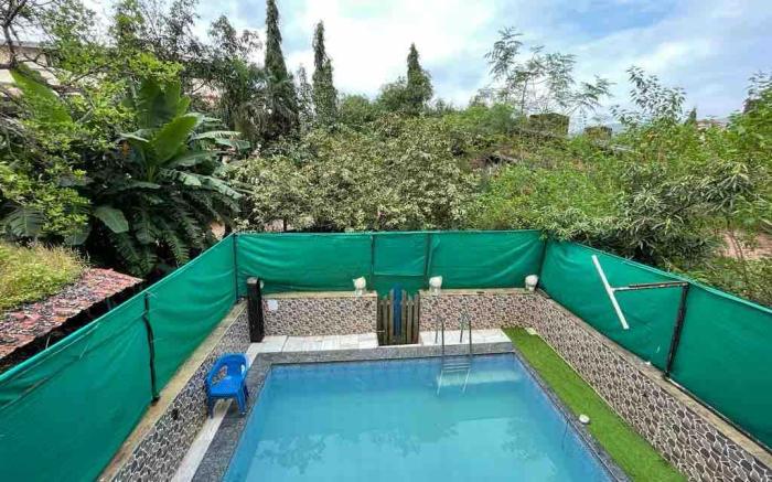 Lonavala -Blue Heaven- 2 BHK with private pool.