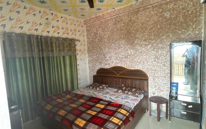 Goroomgo Maheshwari & Banquet Hall Tehri