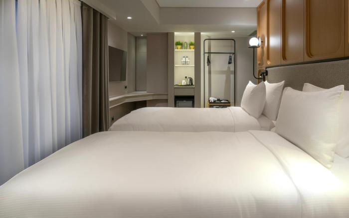 Lunet Old City Hotel