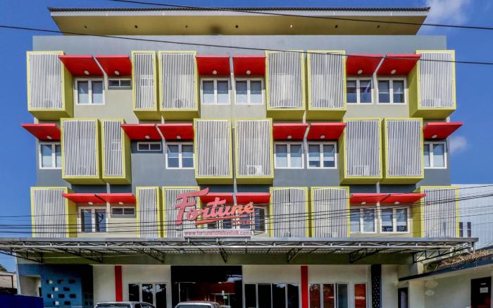 Fortune Hotel