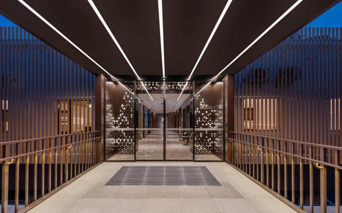 Home Inn Plus Shanghai Safari Park Huinan Metro Station