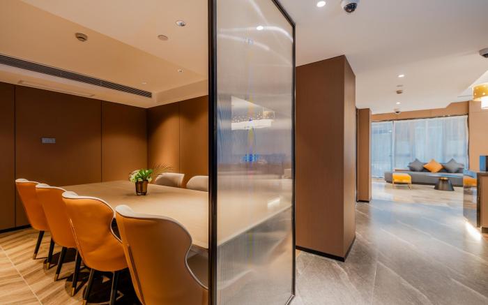 Home Inn Plus Shanghai New International Expo Center Huamu Road Metro Station