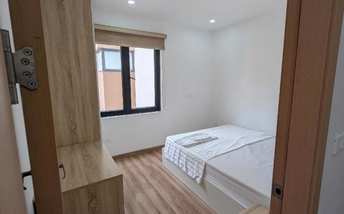 Era Apartment Thai Ha