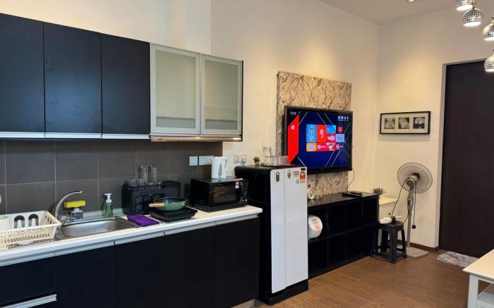 Bukit Bintang 6 pax 1BR| 5min walk LRT, T.Square