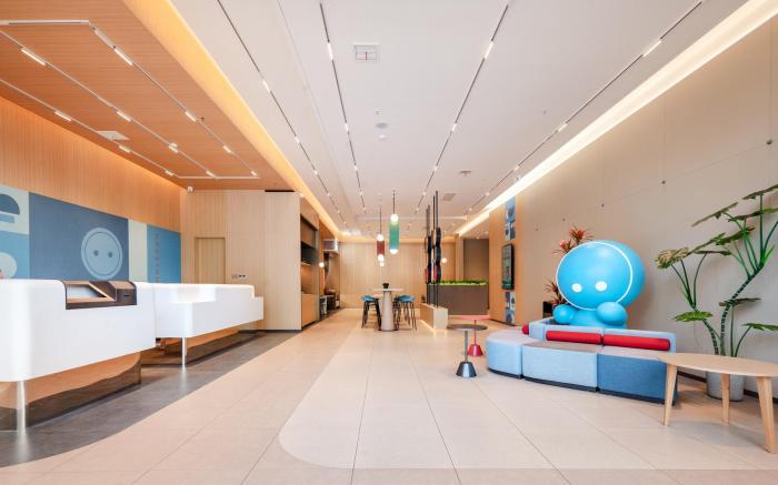 Home Inn Neo Xi'an Olympic Sports International Exhibition Center Port Area Metro Station