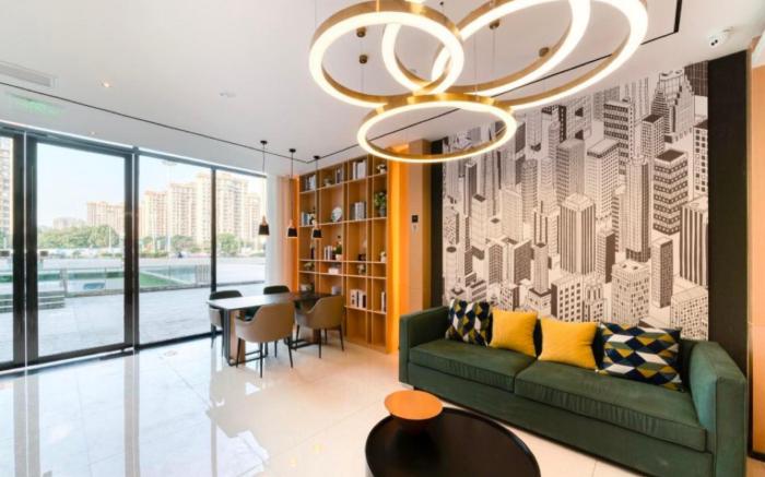 Home Inn Suzhou Xiangcheng Blossom Center Sun Wu Square Metro Station