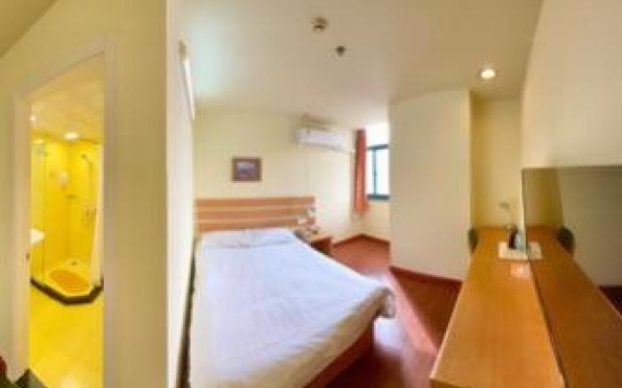 Home Inn Shanghai Hongqiao Airport World Trade Exhibition Center