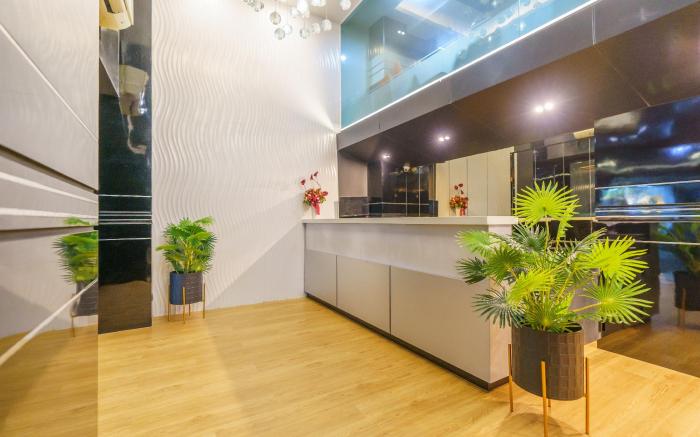 Deco Lux Hotel