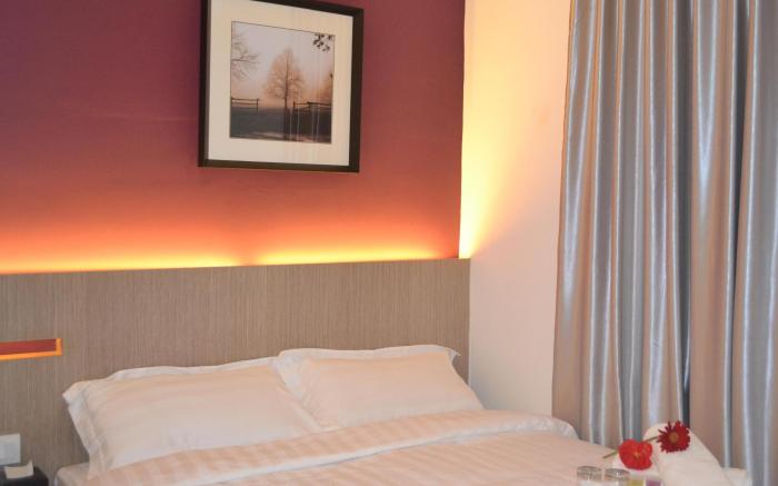 ASHLEY Boutique Hotel