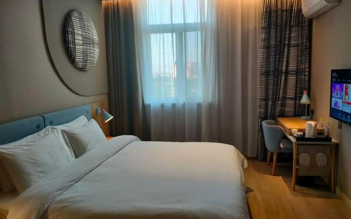 Home Inn Neo Qingdao Hongdao High-Speed Railway Station International Exhibition Center