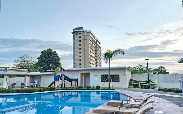 At 12th Floor Studio IT Park Walk to Ayala Sugbo