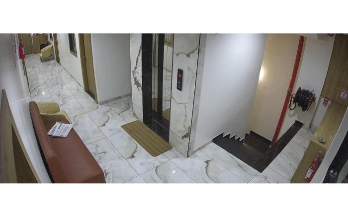 HOTEL KINGS RESIDENCY