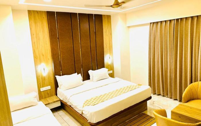 HOTEL KINGS RESIDENCY