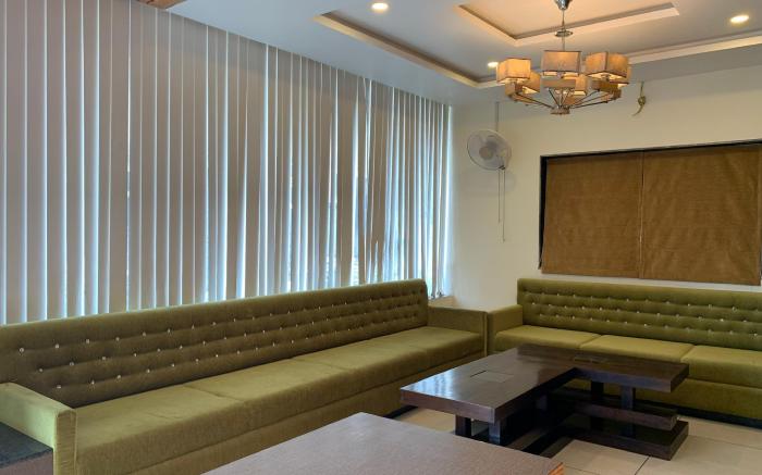 Hotel New Golden Veena