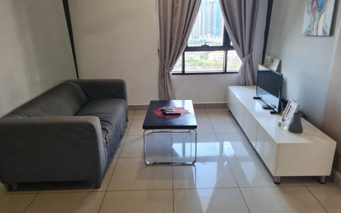 NI 1 Bedroom Apartment @ Cyberjaya Netflix Wi-Fi