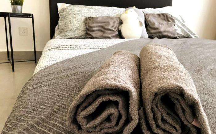 OG Studio @ Kanvas Soho Wi-Fi Netflix