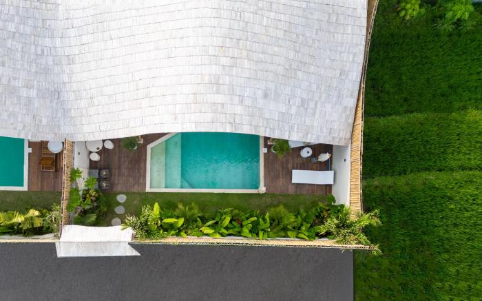 Sunny Paradise Villa by Betterplace